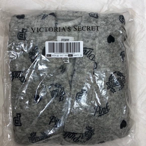 VS Pink Gray Teddy Robe size XS/S - Picture 7 of 8